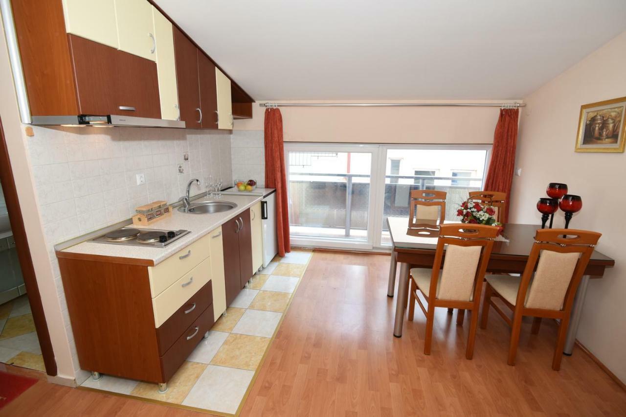 Darni Central Apartments - Bazaar Location With Free Parking Ohrid Exterior photo